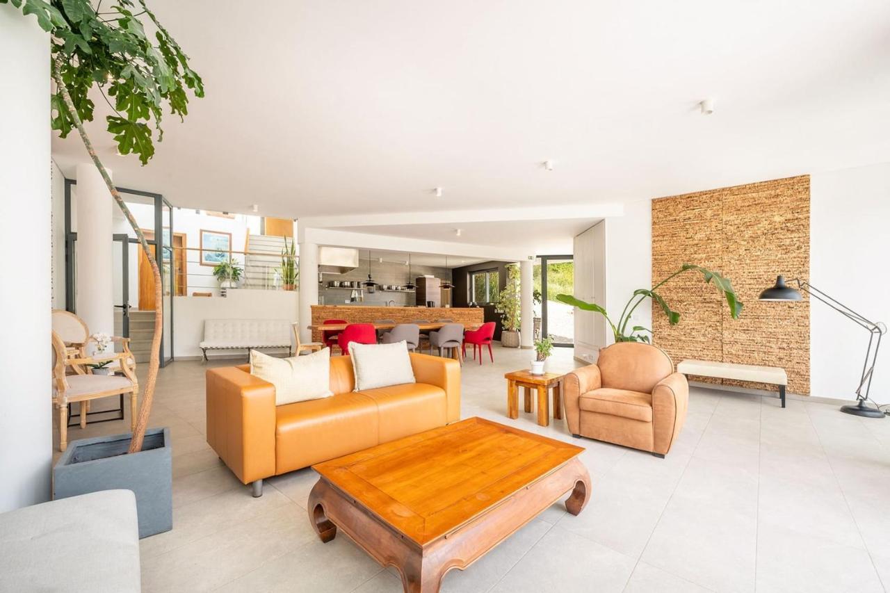 Guestready - Luxury Beach Villa With Private Pool มาฟรา ภายนอก รูปภาพ