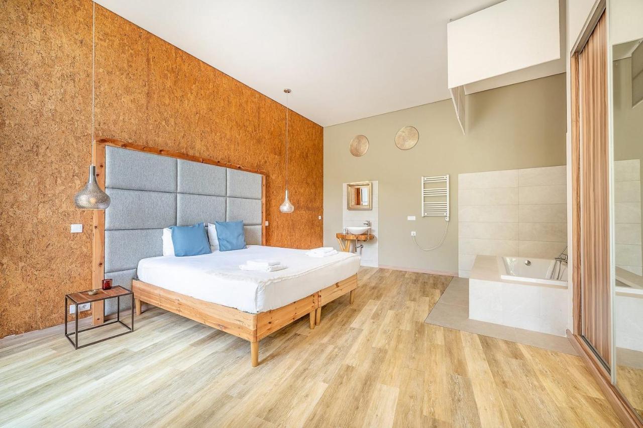Guestready - Luxury Beach Villa With Private Pool มาฟรา ภายนอก รูปภาพ